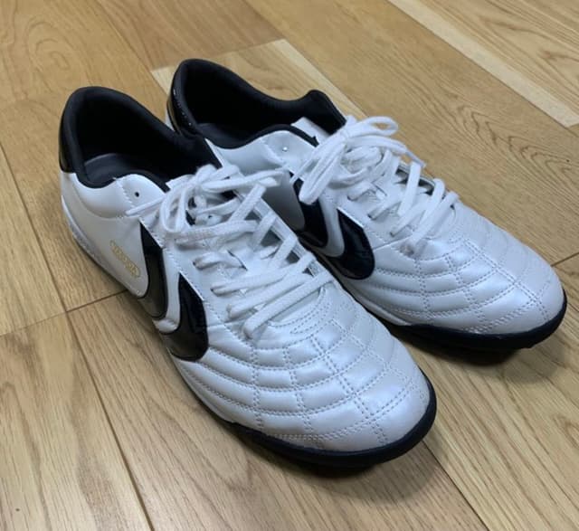 ã¤ã„ã«è²·ã„ã¾ã—ãŸã€‚29cmã®ãƒ¤ã‚¹ãƒ€ã€‚

ç¿é•·ã¨ãŠæƒã„ãªã®ã§ã€ä¿ºã‚‚ã™ã”ã„ã‚¹ãƒ