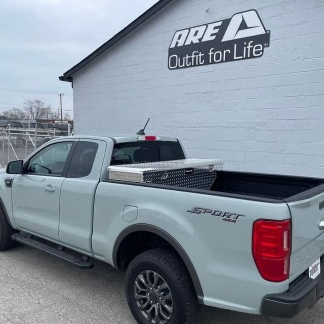 Ford Ranger with #TrailFX aluminum single lid low profile toolbox ðŸ˜

ðŸ“·: @midwesttruckacc 
#riv